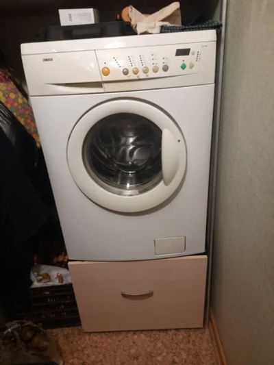 Лот: 21234408. Фото: 1. Стиралка Zanussi fje 904 в ремонт... Стиральные машины