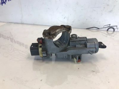 Лот: 21706637. Фото: 1. замок зажигания Mazda Demio DW3W. Двигатель и элементы двигателя