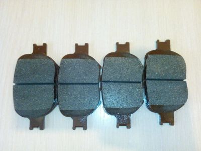 Лот: 6292175. Фото: 1. Колодки перед 2ZZ toyota 1.8. Тормозная система