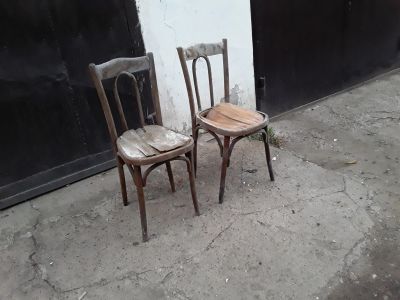 Лот: 20736448. Фото: 1. пара венских стула в прохом состоянии... Мебель