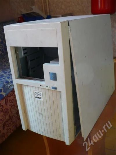 Лот: 477802. Фото: 1. продам корпус АТ, внутри мать... Компьютеры в сборе