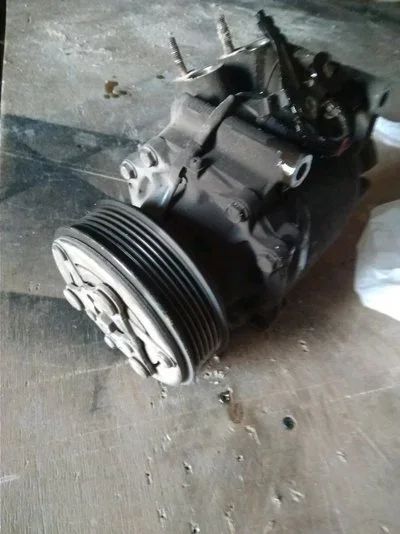 Лот: 13945409. Фото: 1. Компрессор кондиционера Honda... Двигатель и элементы двигателя