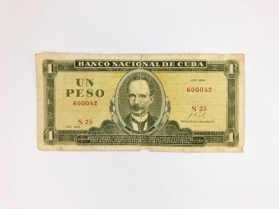 Лот: 23302602. Фото: 1. Банкнота. Куба. 1 песо. 1968 год... Другое (банкноты)