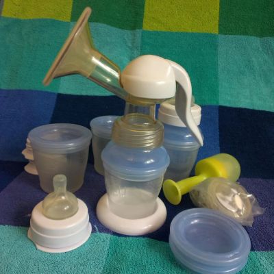 Лот: 6966716. Фото: 1. Молокоотсос Авент (Philips Avent... Всё для кормления