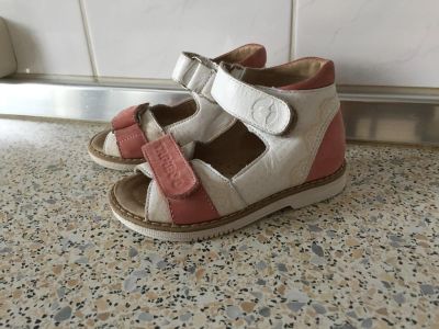 Лот: 7997863. Фото: 1. Сандали tapiboo. Сандалии