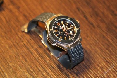 Лот: 1357000. Фото: 1. Часы HUBLOT. Другие наручные часы
