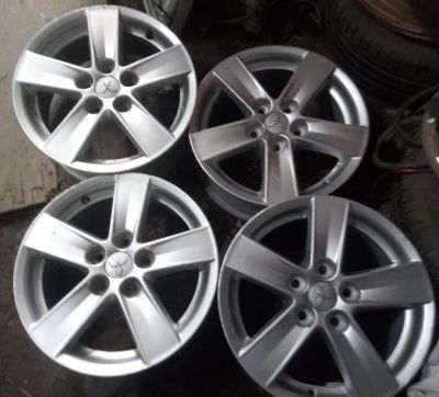Лот: 16203941. Фото: 1. оригинальное Литье R16 Mitsubishi. Диски