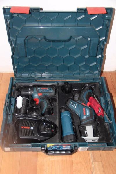 Лот: 7634724. Фото: 1. Продам набор 3 в 1 Bosch GSR 10... Электроинструмент