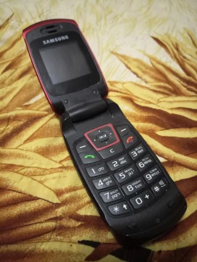 Лот: 8533749. Фото: 1. Телефон Samsung SGH-C270. Кнопочные мобильные телефоны