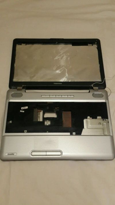 Лот: 11512362. Фото: 1. Корпус Toshiba L500-080 L500 080... Корпуса, блоки питания