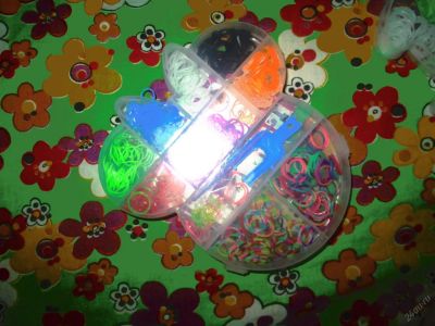Лот: 5894717. Фото: 1. Rainbow Loom Bands набор для плетения... Для рукоделия