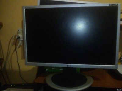 Лот: 13000740. Фото: 1. Монитор LG flatron 194WT-SF неисправен. ЖК-мониторы