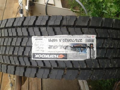 Лот: 3063003. Фото: 1. 275/70 R22.5 16PR. Hankook новое... Шины на дисках