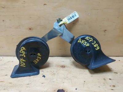 Лот: 19365809. Фото: 1. Сигнал Mazda Axela BK5P ZYVE 2007... Электрооборудование