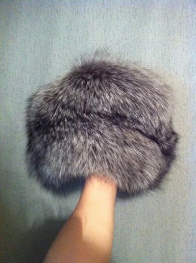 Лот: 4563828. Фото: 1. Продам шапку из чернобурки. При... Головные уборы