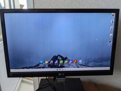 Лот: 25126888. Фото: 1. Монитор LG Flatron E2060T, 1600x900. ЖК-мониторы