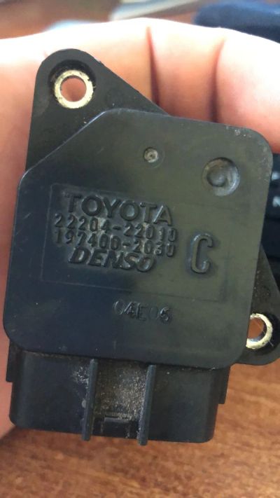 Лот: 19681400. Фото: 1. Датчик расхода воздуха Toyota... Двигатель и элементы двигателя