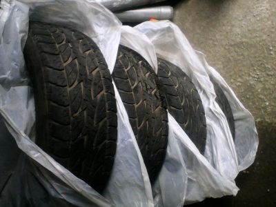 Лот: 5205081. Фото: 1. Bridgestone шины 265/65/17 комплект. Шины