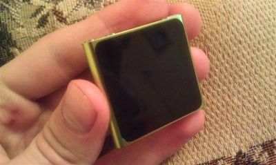 Лот: 1857655. Фото: 1. iPod nano 8 Gb Green. Плееры