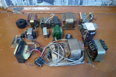 Лот: 6254202. Фото: 1. Куча трансформаторов. Трансформаторы, катушки