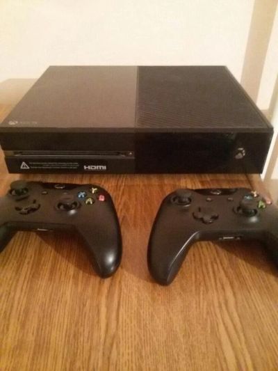 Лот: 5245790. Фото: 1. Xbox one. Игровые приставки, консоли