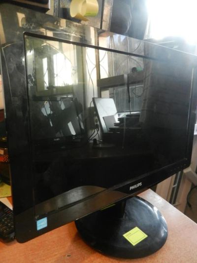 Лот: 4511701. Фото: 1. Монитор Philips 166V3L в хорошем... ЖК-мониторы