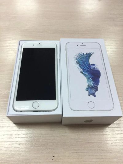 Лот: 8488244. Фото: 1. iPhone 6S, Silver, 16GB. Смартфоны