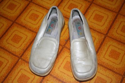 Лот: 4713713. Фото: 1. Туфли светлые. Туфли