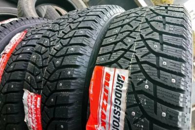 Лот: 19440323. Фото: 1. Шины 235/45 R18 Bridgestone Blizzak... Шины