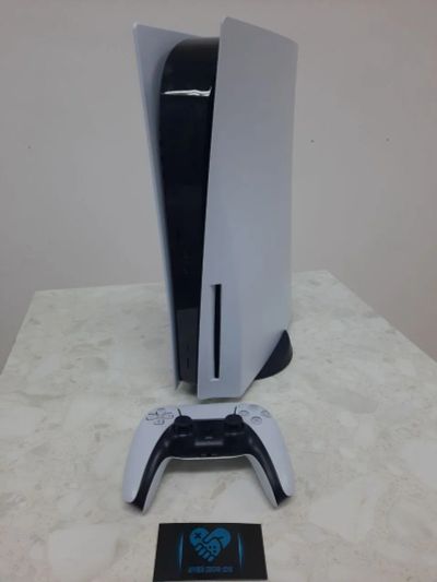 Лот: 19270370. Фото: 1. Sony Playstation 5 825gb PS5 Версия... Игровые приставки, консоли