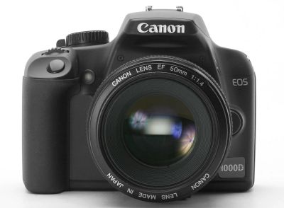 Лот: 4309397. Фото: 1. Canon 1000d kit. Цифровые зеркальные