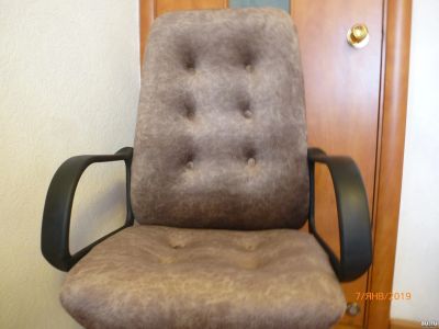 Лот: 13043393. Фото: 1. Кресло руководителя новый велюр... Стулья и кресла офисные