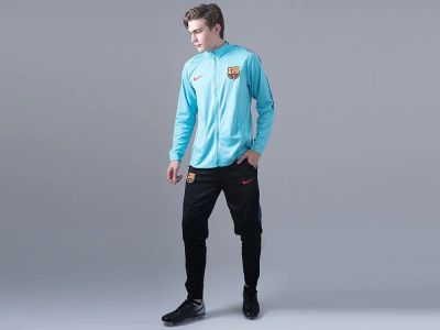 Лот: 12695057. Фото: 1. Спортивный костюм Nike FC Barcelona... Форма