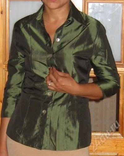 Лот: 445862. Фото: 1. Блузка размер 44 изумрудного цвета... Блузы, рубашки