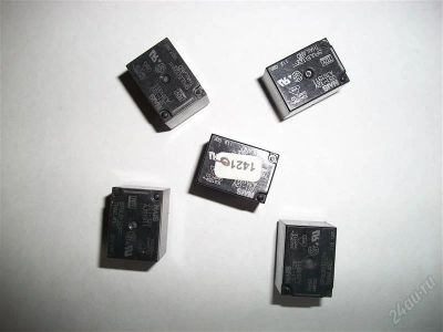 Лот: 744195. Фото: 1. реле 12VDC- 10A 250V. Реле, тумблеры, переключатели