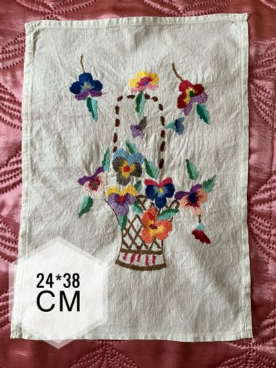 Лот: 17825359. Фото: 1. Салфетка с вышивкой. Скатерти, салфетки