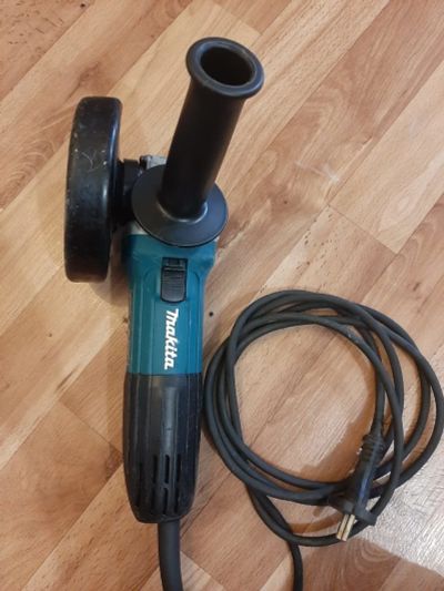 Лот: 16912325. Фото: 1. Балгарка Makita GA5030. Электроинструмент