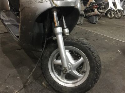 Лот: 18378945. Фото: 1. Honda lead 100 на запчасти. Мотороллеры, мопеды