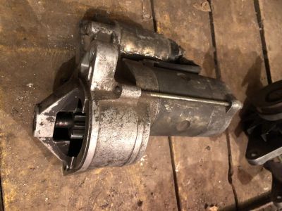 Лот: 17652851. Фото: 1. Стартер Mazda bongo ssf8r rf r2. Электрооборудование