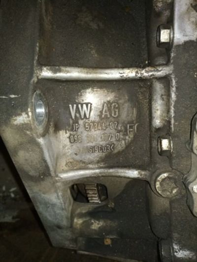 Лот: 13442252. Фото: 1. АКПП Volkswagen. Трансмиссия