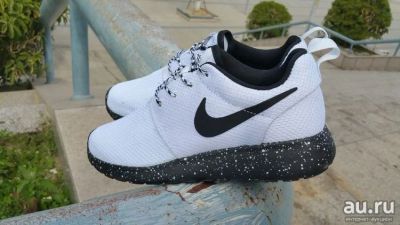 Лот: 9064906. Фото: 1. кроссовки nike roshe run белые... Кеды, кроссовки, слипоны