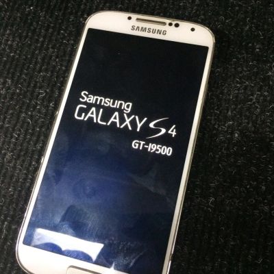 Лот: 8206701. Фото: 1. Samsung Galaxy S 4 GT-I9500. Смартфоны