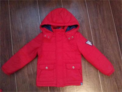 Лот: 9652645. Фото: 1. Куртка Button Blue б/у деми 2-3... Верхняя одежда