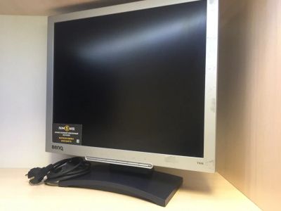 Лот: 10935510. Фото: 1. ЖК-монитор 19.0" BenQ T905. В... ЖК-мониторы