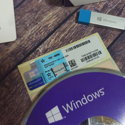 Лот: 17379251. Фото: 1. Windows 10 PRO OEM лицензионная... Системные