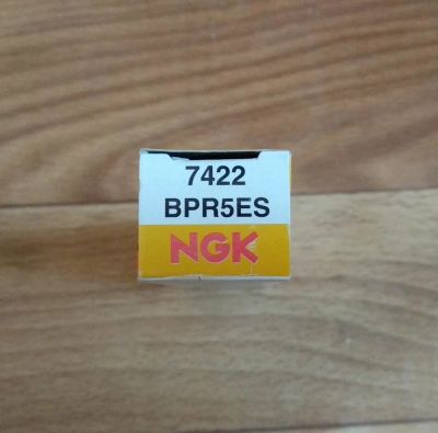 Лот: 10849565. Фото: 1. Свеча зажигания NGK 7422 для Honda... Двигатель и элементы двигателя