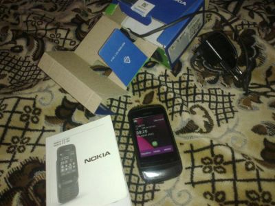 Лот: 3227804. Фото: 1. nokia c2-03/полный комплект,. Кнопочные мобильные телефоны