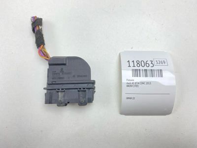 Лот: 25634643. Фото: 1. Разъем Audi A5 2013 8K0972701... Кузов