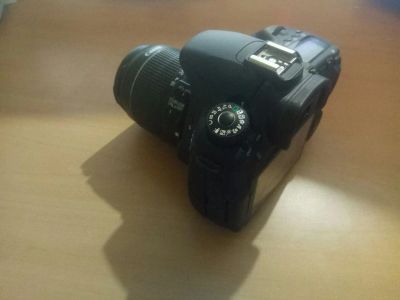 Лот: 12036292. Фото: 1. Canon EOS 60D. Цифровые зеркальные