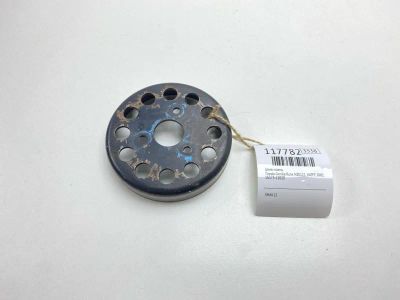 Лот: 25626498. Фото: 1. Шкив помпы Toyota Corolla Runx... Двигатель и элементы двигателя